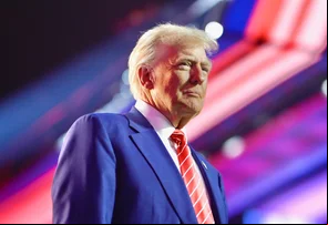 Presidente Donald Trump lança programa de visto para estrangeiros com custo de US$ 5 milhões