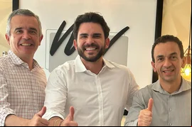 Dr. Marcus Vinícius recebe secretários em Floriano
