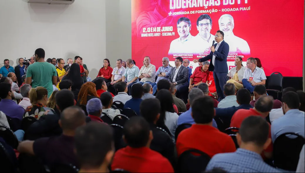 Encontro de militantes do Partido dos Trabalhadores