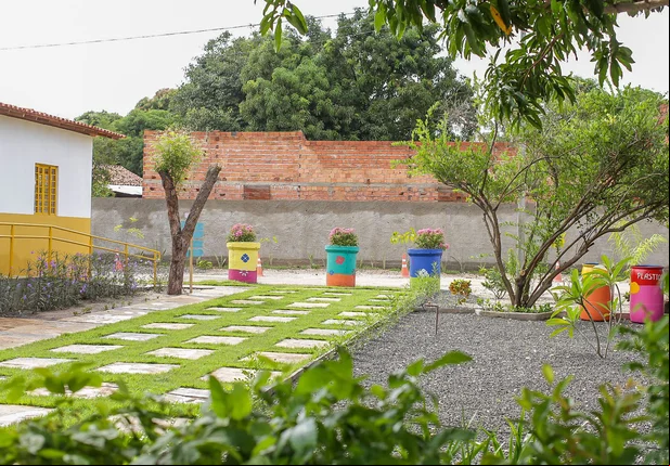 Dr. Pessoa inaugura obras na zona leste de Teresina