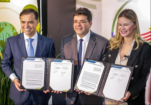 Governo do Piauí assina convênio de cooperação com Aneel